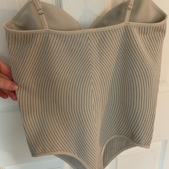 Fun bodysuit! - Picture 3 of 3